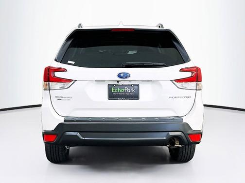 Crystal White Pearl 2023 Subaru Forester Premium