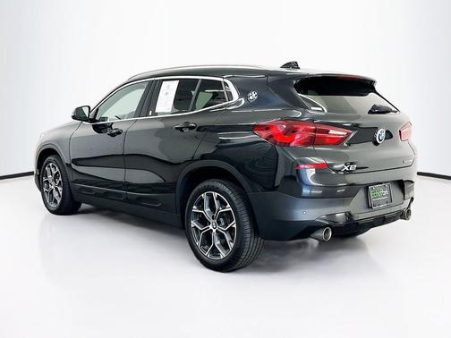 Black 2023 BMW X2 xDrive28i