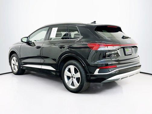 2024 Audi Q4 e-tron Premium Plus 50 quattro