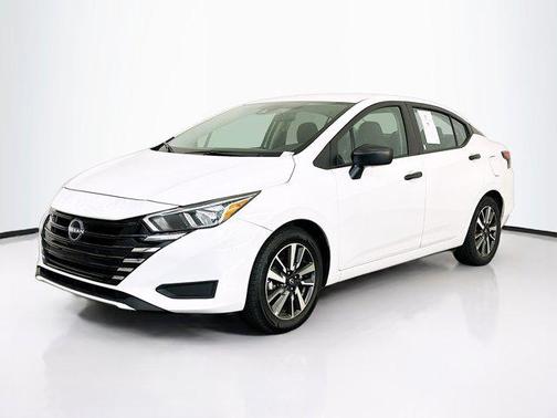 2024 Nissan Versa 1.6 S