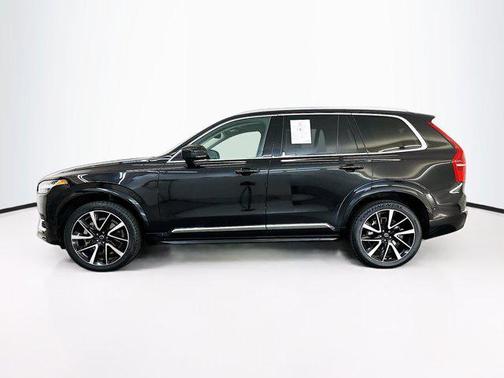 2024 Volvo XC90 B5 Plus Bright Theme