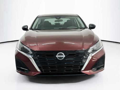 Garnet Pearl Metallic 2025 Nissan Altima SV AWD