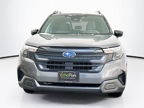 2025 Subaru Forester Base