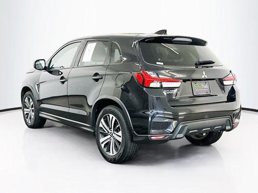 2024 Mitsubishi Outlander Sport SE