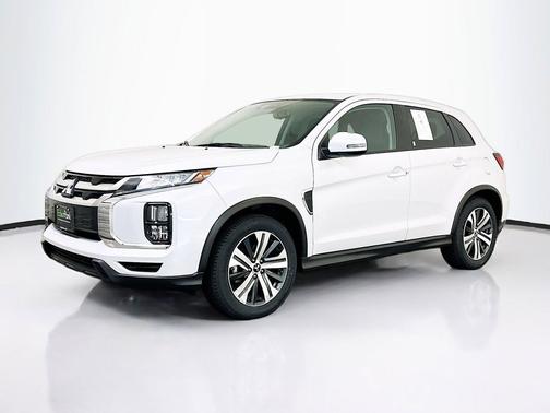 Alloy Silver Metallic 2025 Mitsubishi Outlander Sport SE
