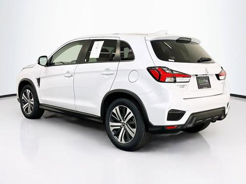 Alloy Silver Metallic 2025 Mitsubishi Outlander Sport SE