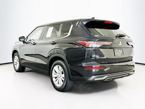 2025 Mitsubishi Outlander ES 2.5 S-AWC