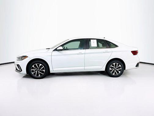 Pure White 2025 Volkswagen Jetta 1.5T S