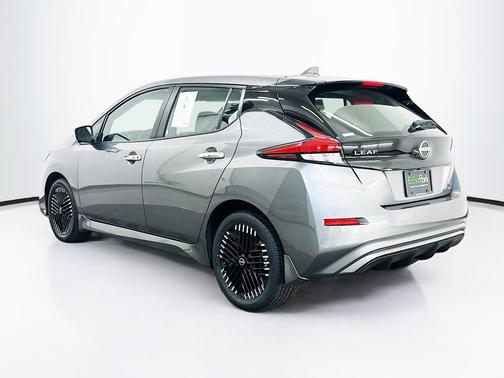 Gun Metallic 2024 Nissan Leaf SV PLUS