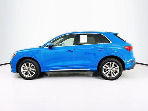 2023 Audi Q3 Premium 45 TFSI S line quattro Tiptronic