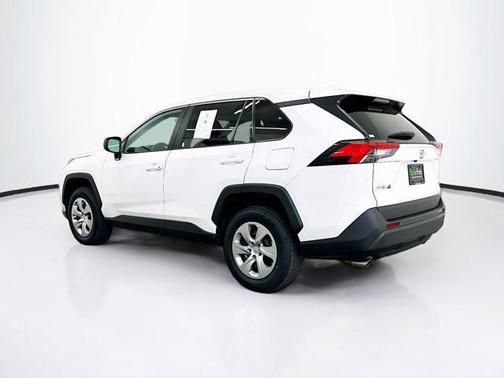 Ice Cap 2024 Toyota RAV4 LE