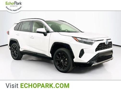 2024 Toyota RAV4 Hybrid SE