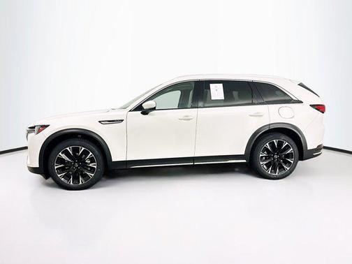 2024 Mazda CX-90 PHEV Premium Plus