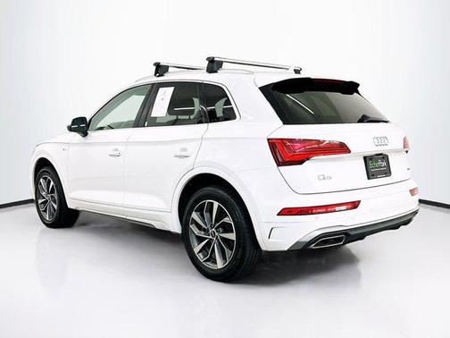 2022 Audi Q5 45 S line Premium Plus