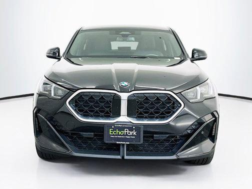 Jet Black 2025 BMW X2 xDrive28i