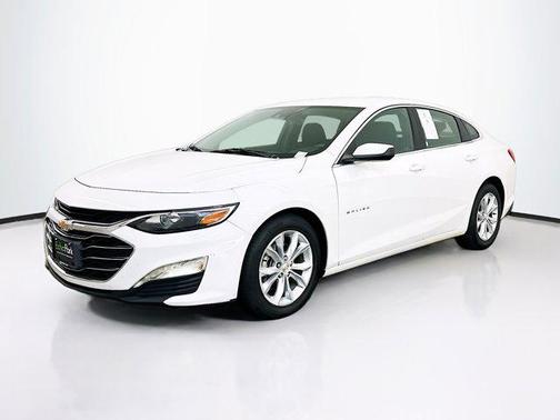 Summit White 2023 Chevrolet Malibu FWD 1LT
