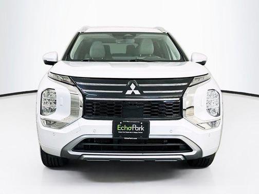 Alloy Silver Metallic 2025 Mitsubishi Outlander SEL 2.5 S-AWC