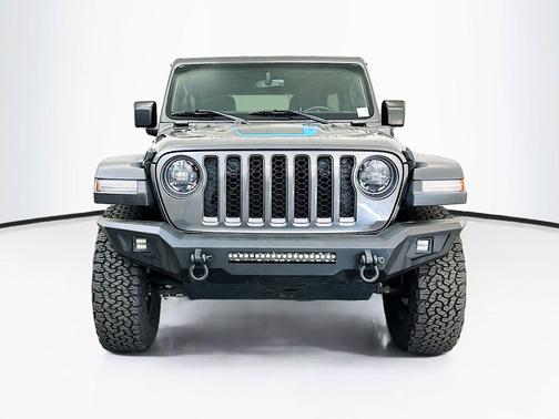 Granite Crystal Metallic Clearcoat 2023 Jeep Wrangler 4xe Rubicon