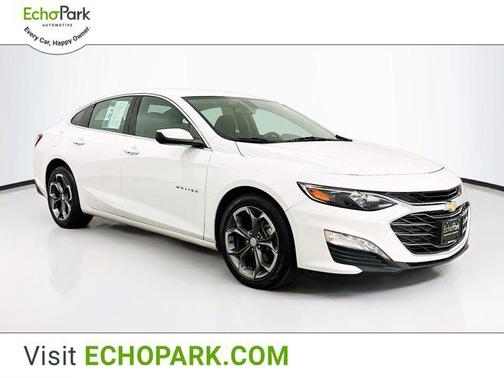 2022 Chevrolet Malibu FWD LT