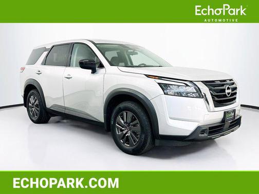 2024 Nissan Pathfinder S 4WD