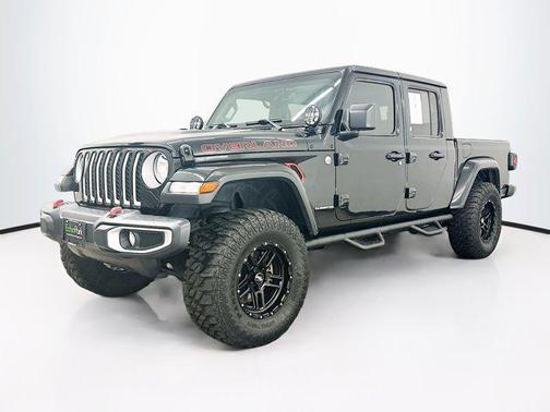 2022 Jeep Gladiator Overland