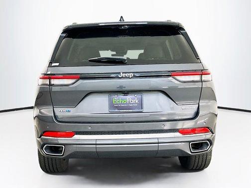 2022 Jeep Grand Cherokee 4xe Overland