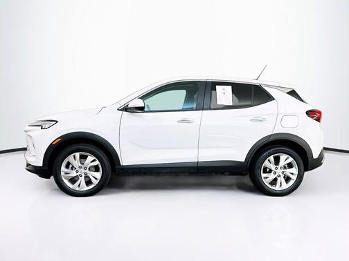 Summit White 2025 Buick Encore GX Preferred