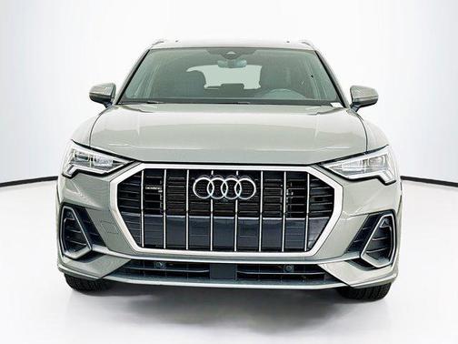 2023 Audi Q3 45 S line Premium Plus
