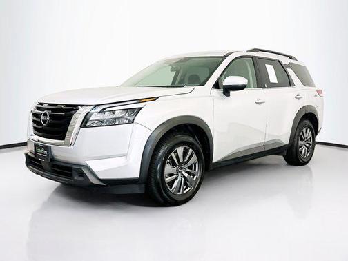 2025 Nissan Pathfinder SV 4WD