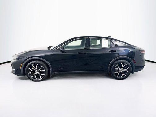 2023 Toyota Crown XLE