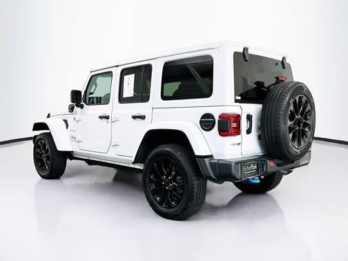 Bright White Clearcoat 2024 Jeep Wrangler 4xe Sahara