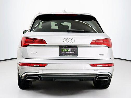 2022 Audi Q5 45 S line Premium