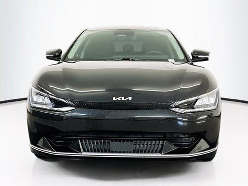 Aurora Black Pearl 2023 Kia EV6 Wind
