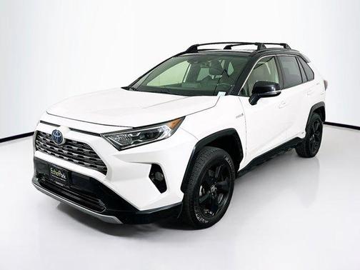 2019 Toyota RAV4 Hybrid SE