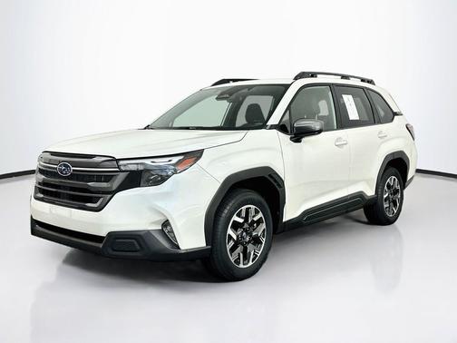 Crystal White Pearl 2025 Subaru Forester Premium