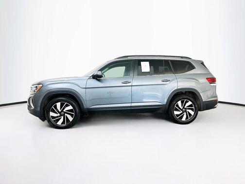 2025 Volkswagen Atlas 2.0T SE w/Technology 4MOTION
