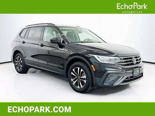 Deep Black Pearl 2024 Volkswagen Tiguan 2.0T S 4MOTION