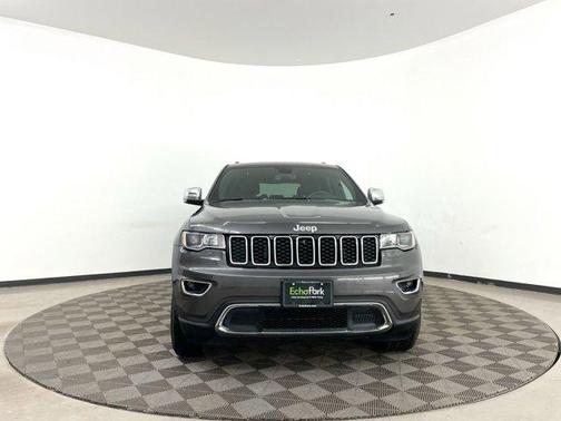 Photo 2 of 37 of 2019 Jeep Grand Cherokee Limited