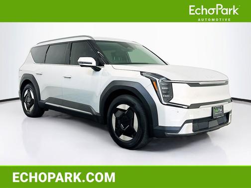 Ivory Silver 2024 Kia EV9 Wind