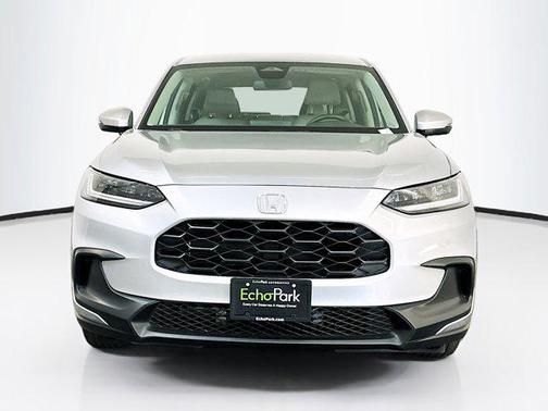 Lunar Silver Metallic 2024 Honda HR-V LX