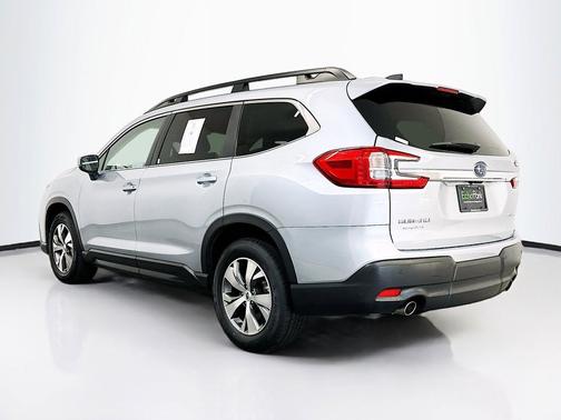 Ice Silver Metallic 2025 Subaru Ascent Premium 7-Passenger