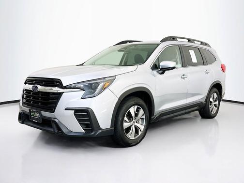 Ice Silver Metallic 2025 Subaru Ascent Premium 7-Passenger