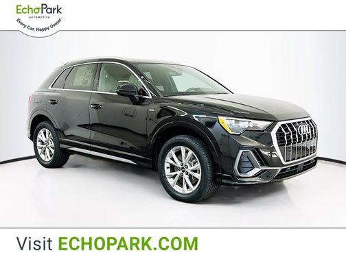 2022 Audi Q3 45 S line Premium