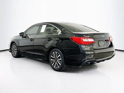 2018 Subaru Legacy Base