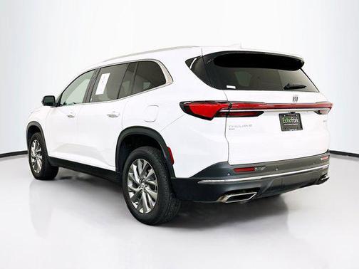 2025 Buick Enclave Preferred FWD