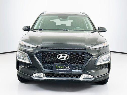 2020 Hyundai KONA SEL Plus