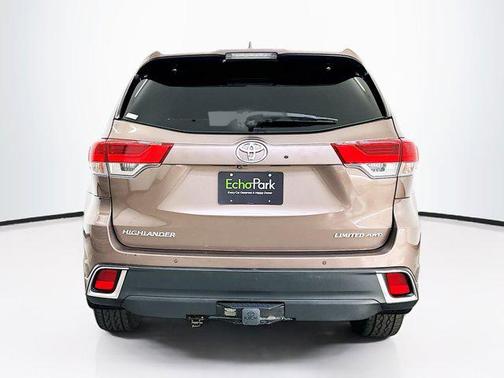 2018 Toyota Highlander Limited Platinum