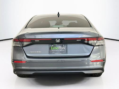 Meteorite Gray Metallic 2025 Honda Accord SE