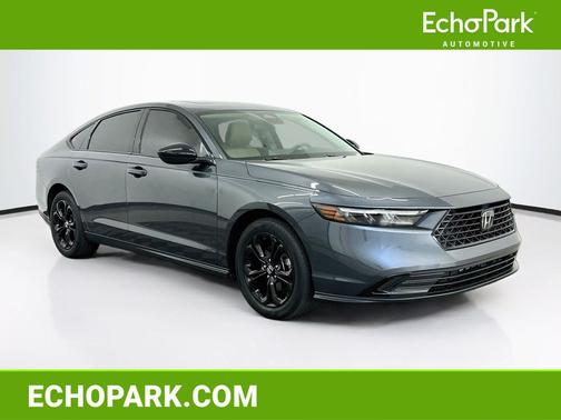 Meteorite Gray Metallic 2025 Honda Accord SE