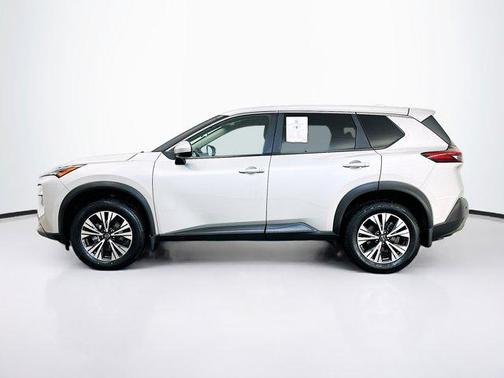 Brilliant Silver Metallic 2023 Nissan Rogue SV